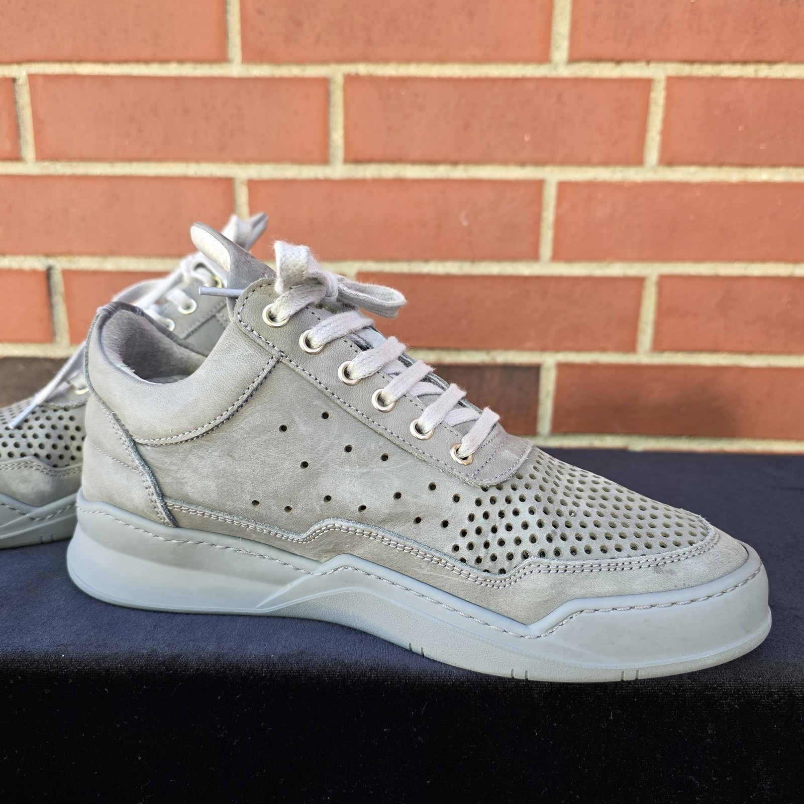 Filling Pieces Gradient Gray Perforated Sneakers Size 39 EU Or US 9 Low Top