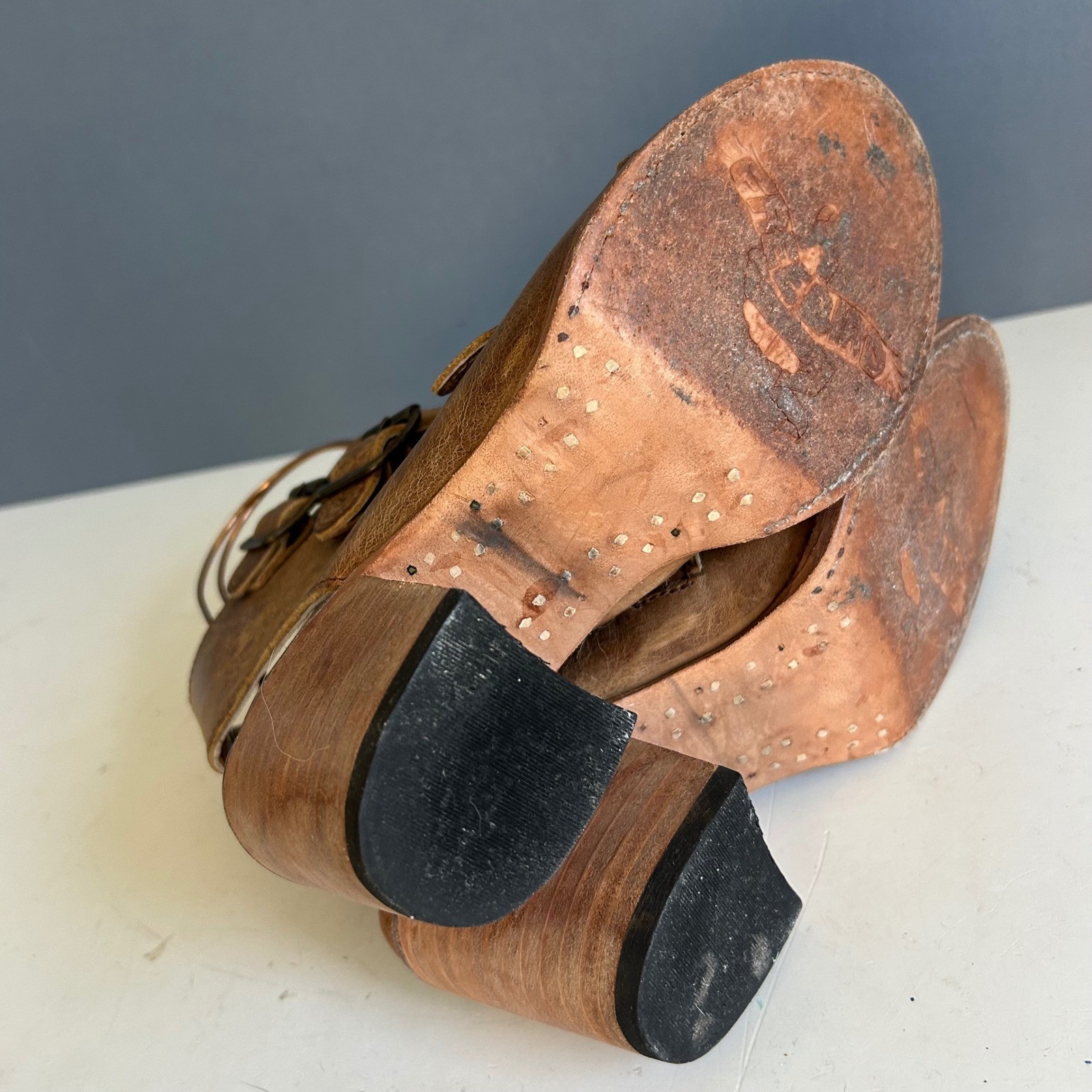 Freebird by Steven Quail Heels Sandal 6 Tan Gladiator Buckle Strappy Western