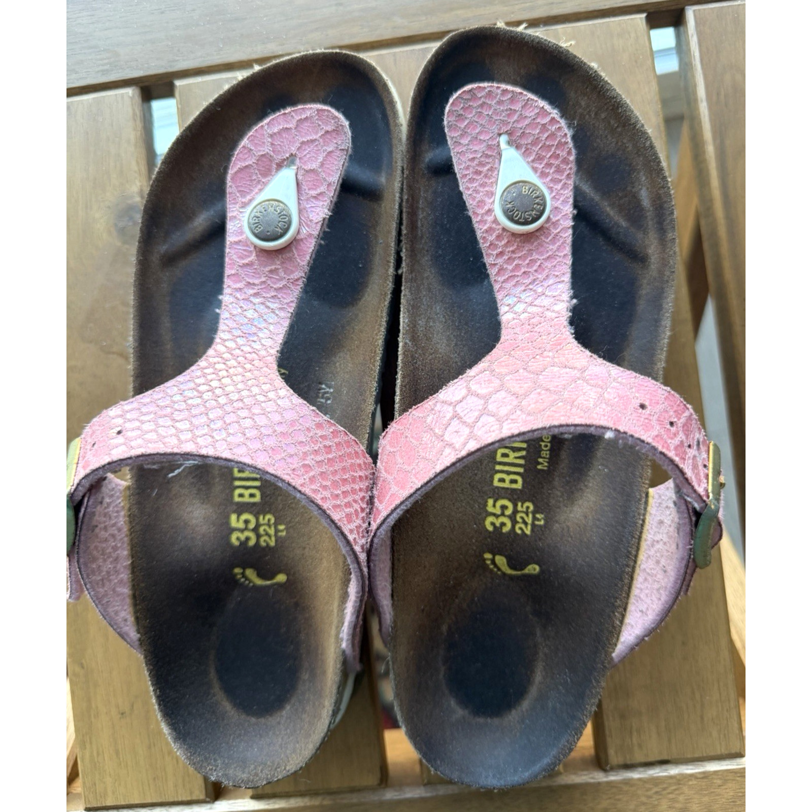 Birkenstock Gizeh Pink Snake Thong Sandals Germany Women’s Sz. 35 US4-4.5