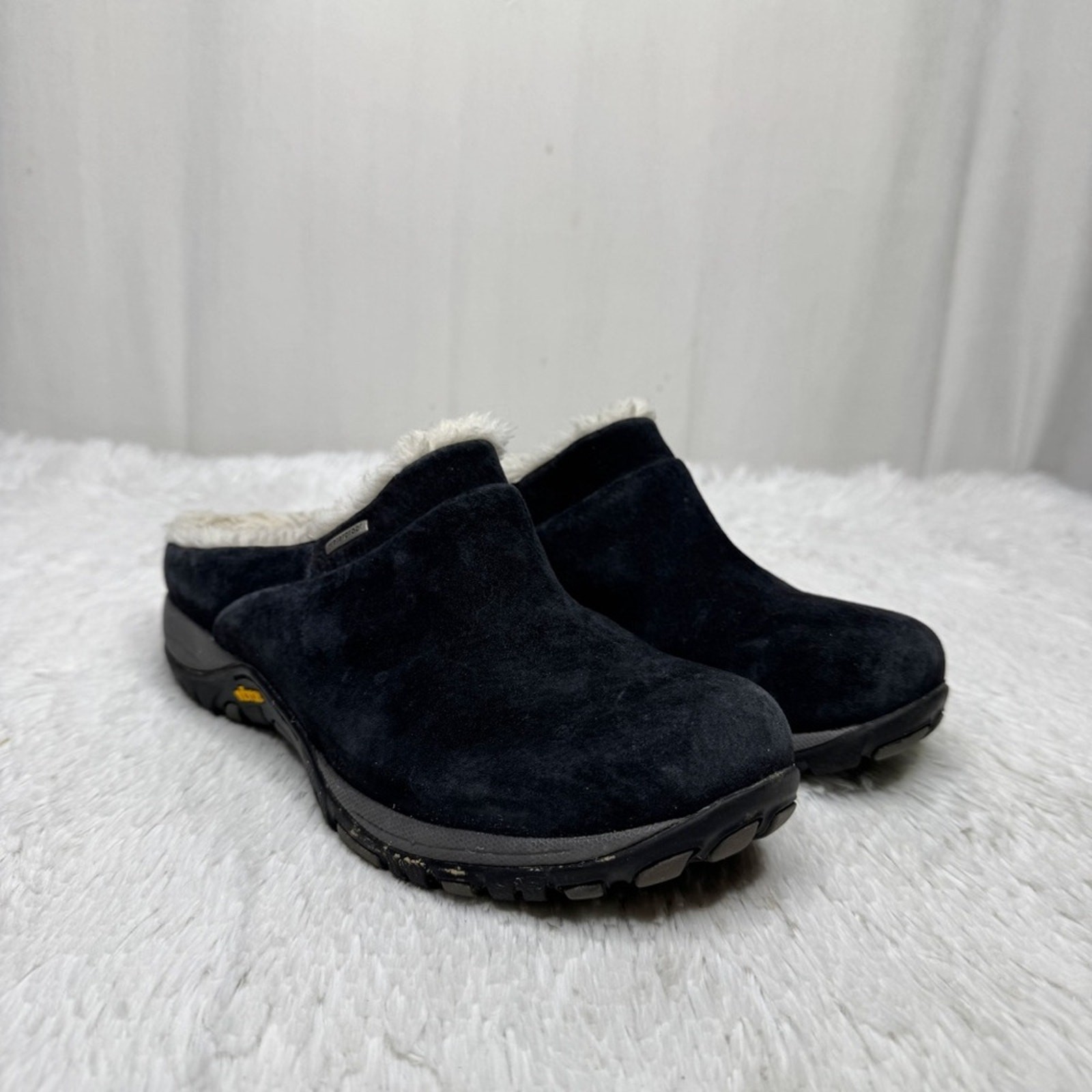 Dansko sz 40 Parson black suede waterproof slip on fur trim clog mules wmns
