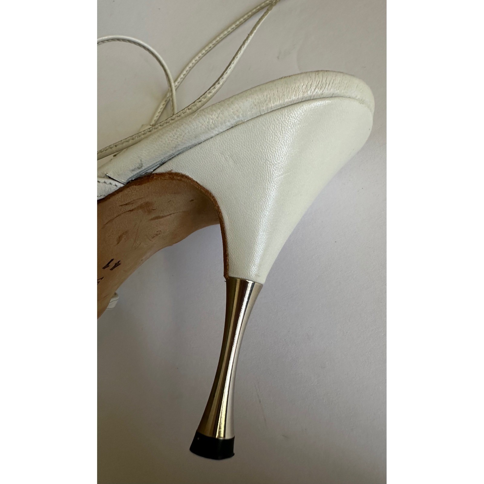 Manolo Blahnik White Leather Tassel Ankle Tie Wrap Stiletto Sandals Size 38.5