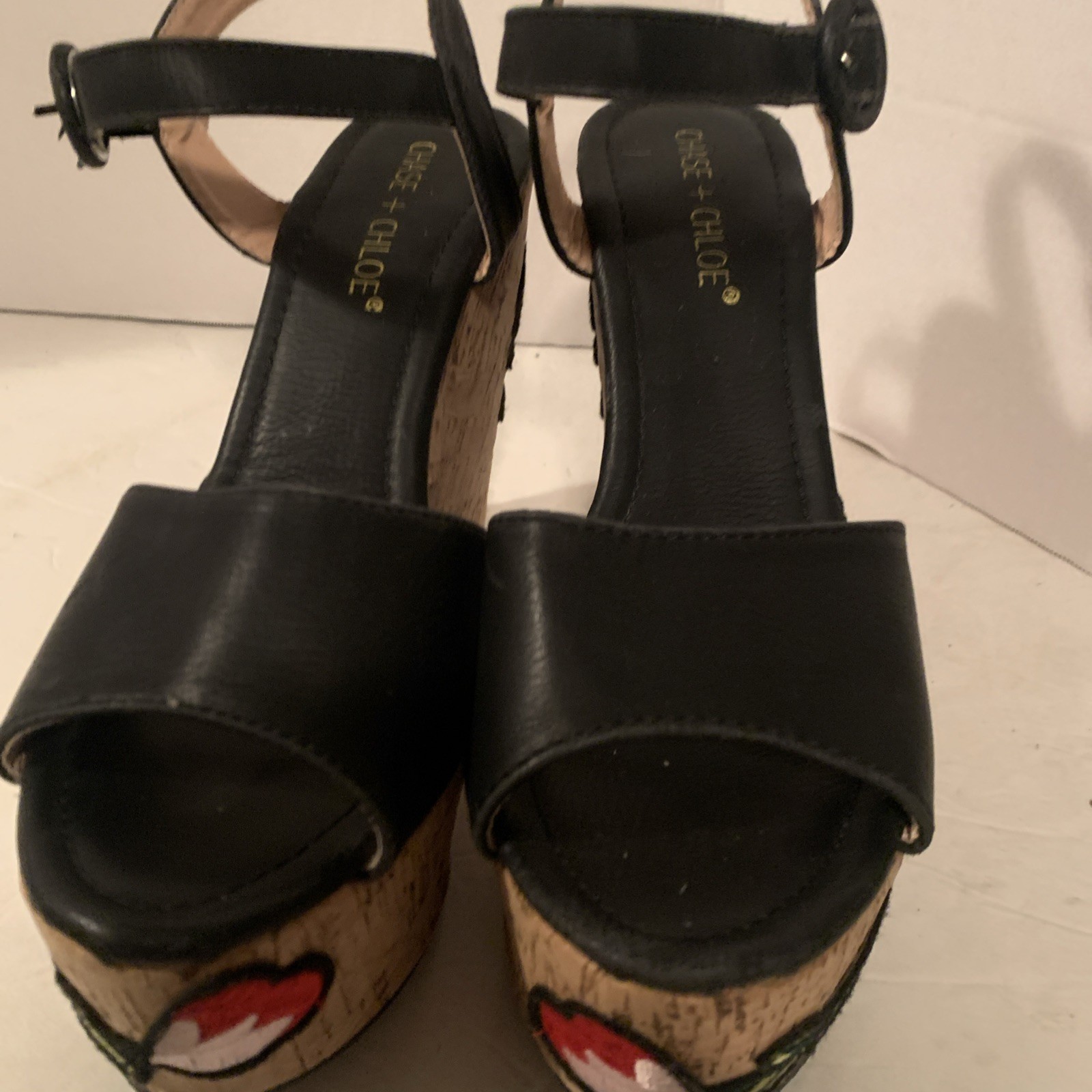 Ankle strap Cork Wedge Embroidered Platform Sandals 8.5 Boho Chase & Chloe 8.5