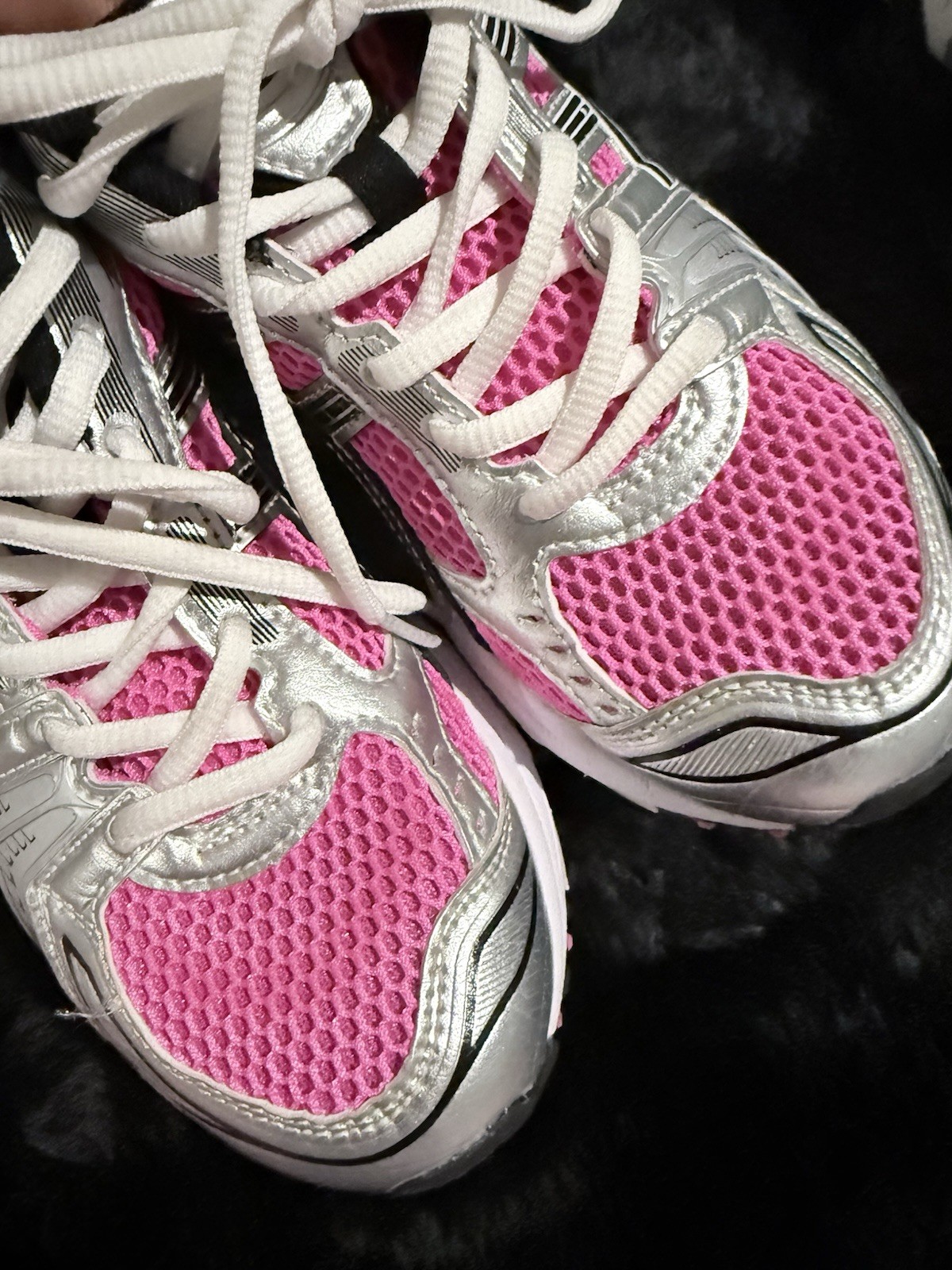 ASICS GEL-Kayano 14 Women’s Mesh Low Top Sneakers Pink Silver Black White