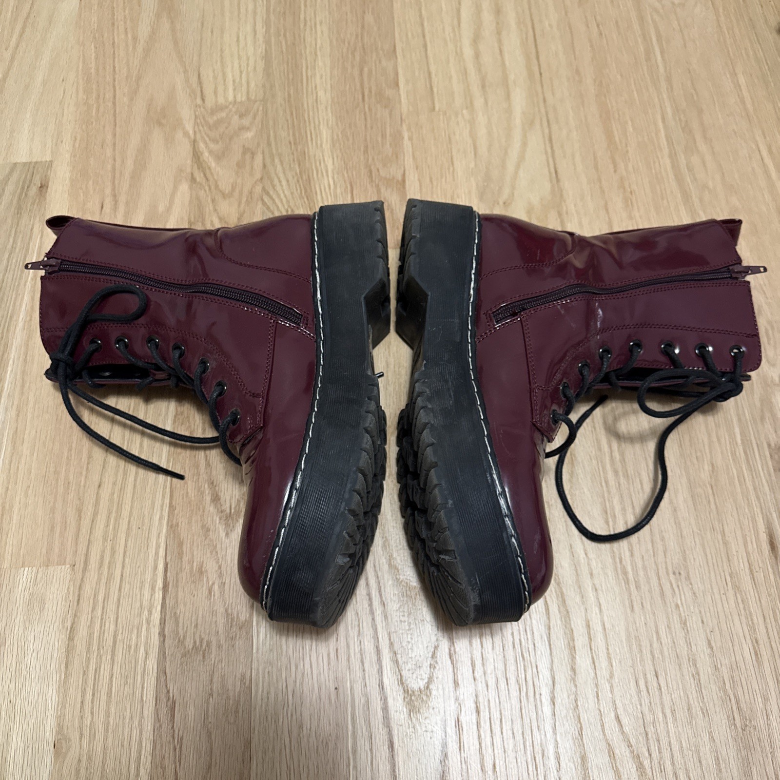 Unionbay Women’s Doc Martens Combat Boots Size 9.5 Lace Up Burgundy