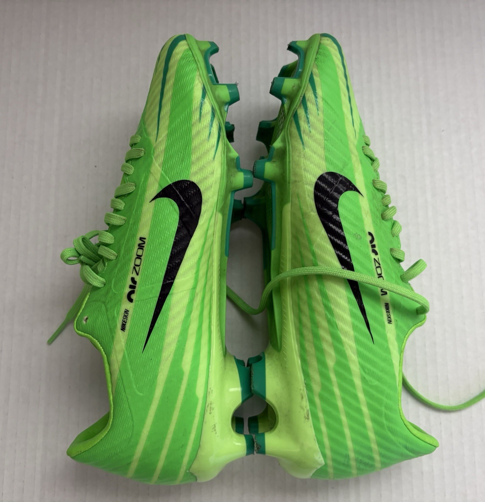 Nike Mercurial Dream Speed CR7 MDS Green Soccer Cleats Women’s US Size 6