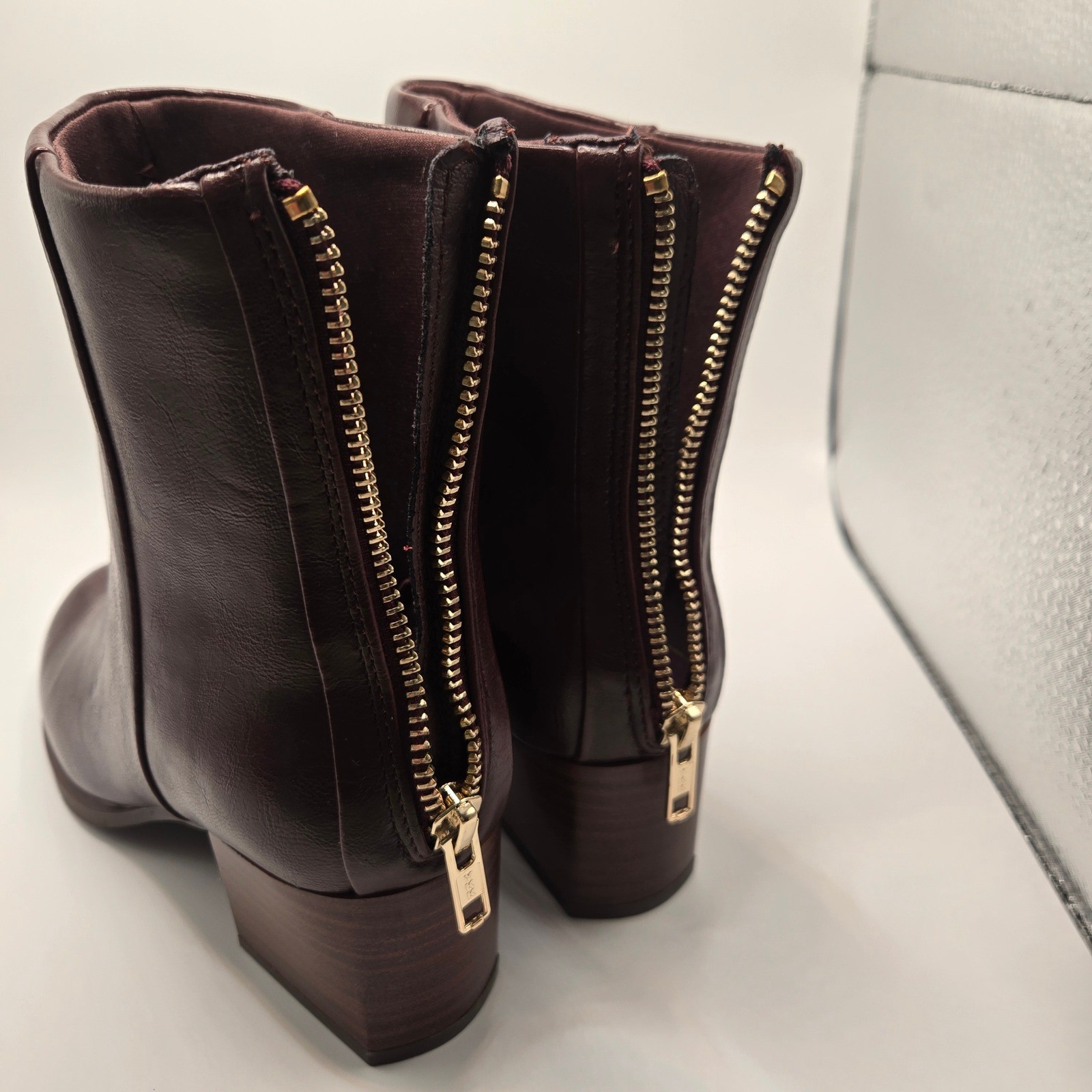 Baretraps Bessie Boots Womens 5.5M Burgundy Block Heel Back Zip (S11)