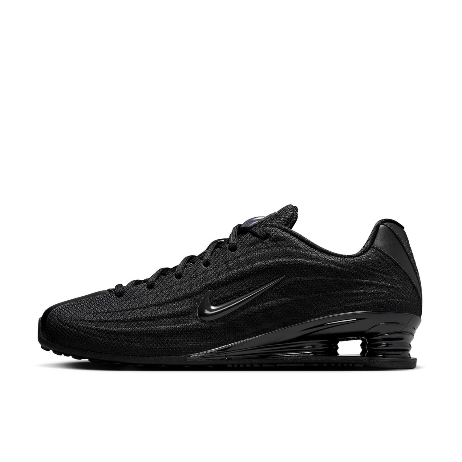 NIKE Women’s Shox Z HQ7540-003 Black Black University Red
