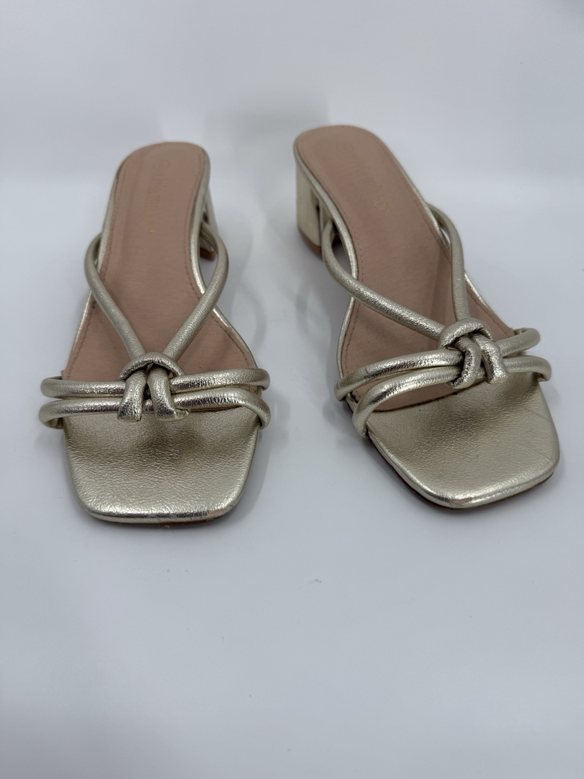 Olivia Miller Women’s Emerald Gold Metallic Sandal Block Heel Size US 9