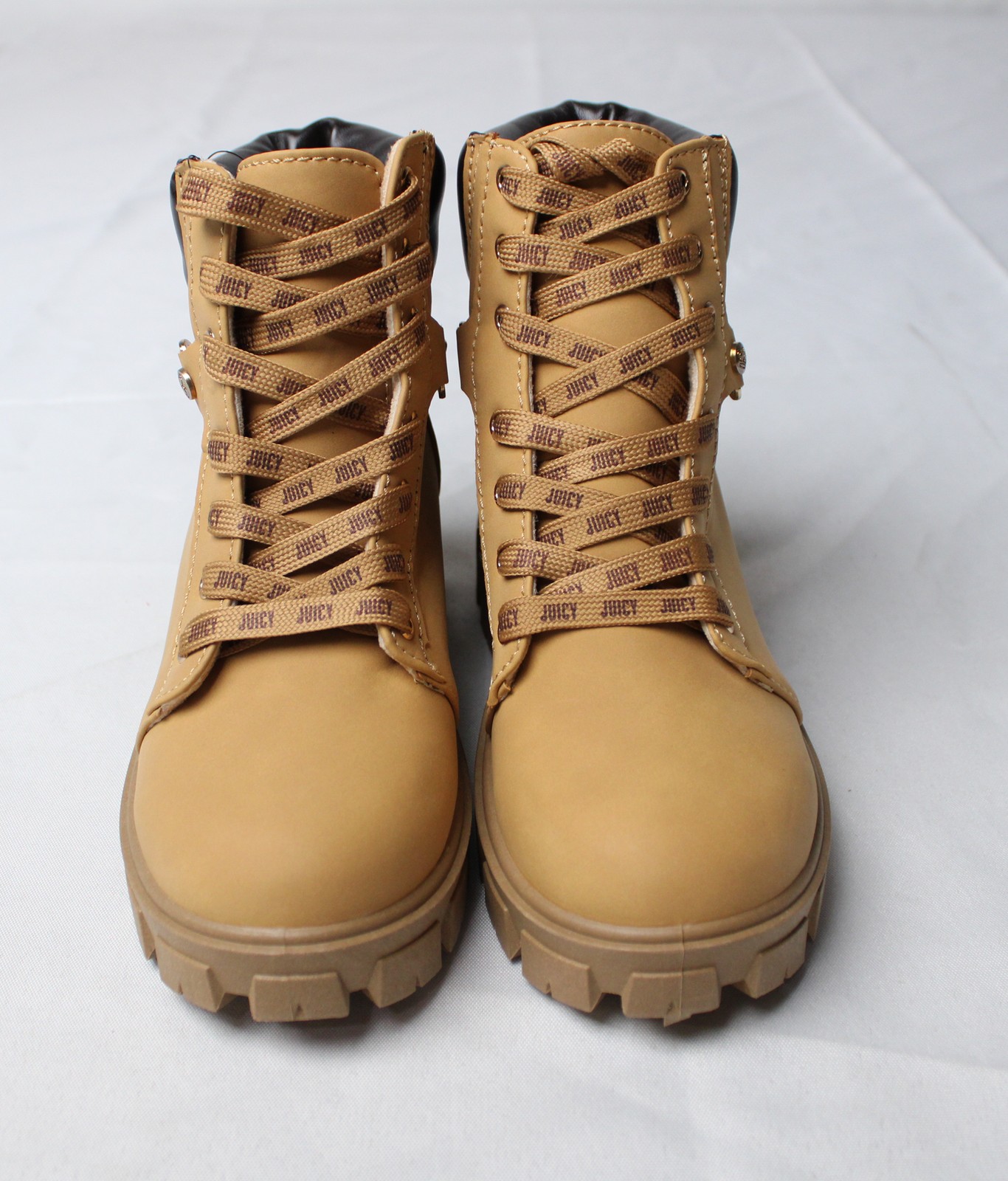 Juicy Couture Women’s Josie Lace Up Block Heel Boots AC2 Wheat/Brown Size: US:6M