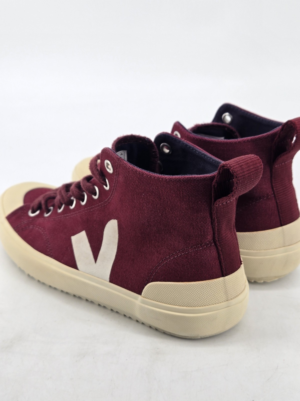 Veja Nova High Top Canvas Trainers Amarante Burgundy Shoes Anthropologie Sz 7
