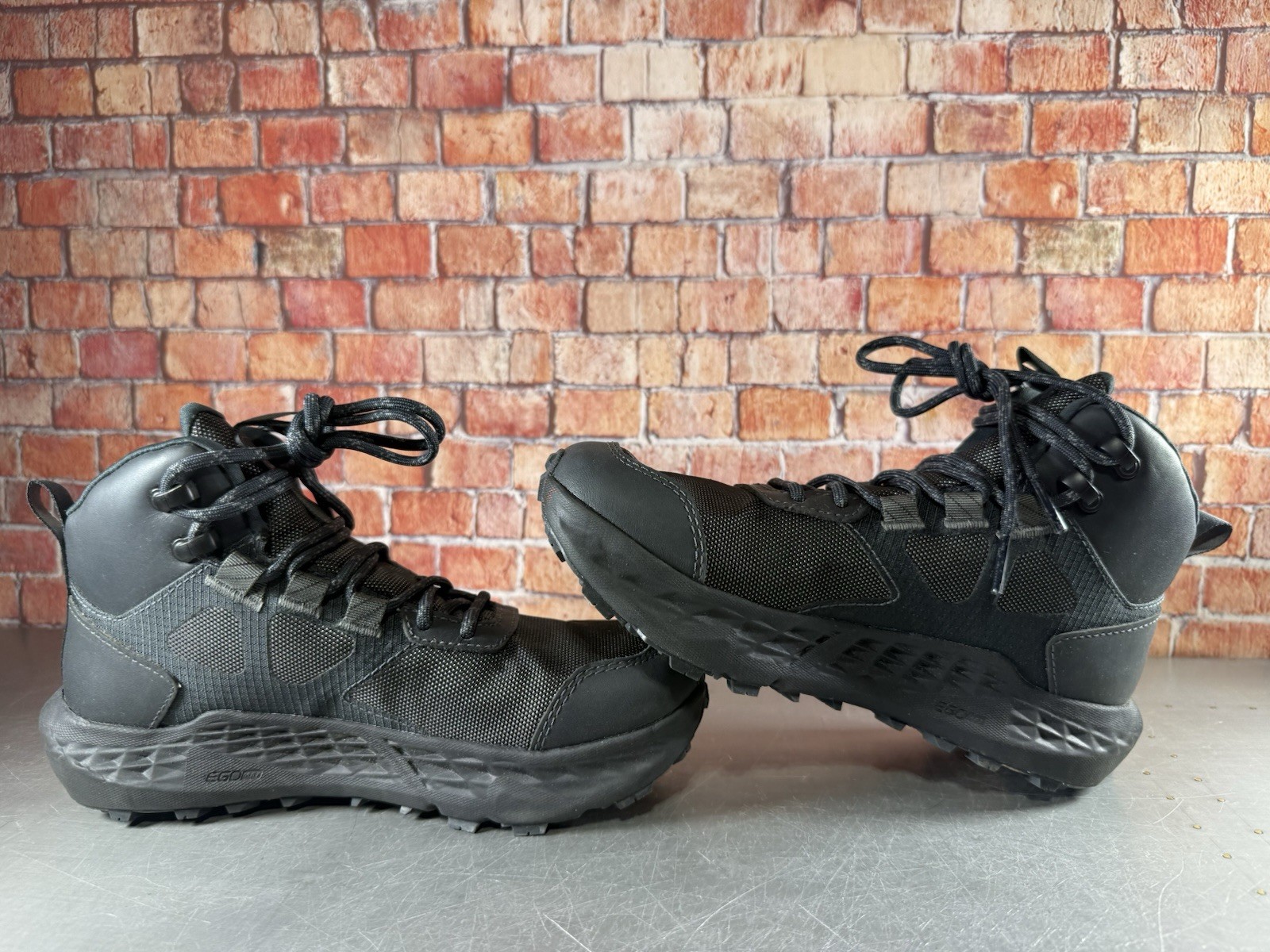 Altra Vibram Timp Hiker GTX Womens Black Trail Hiking Shoes Sz US 6 ⚡️