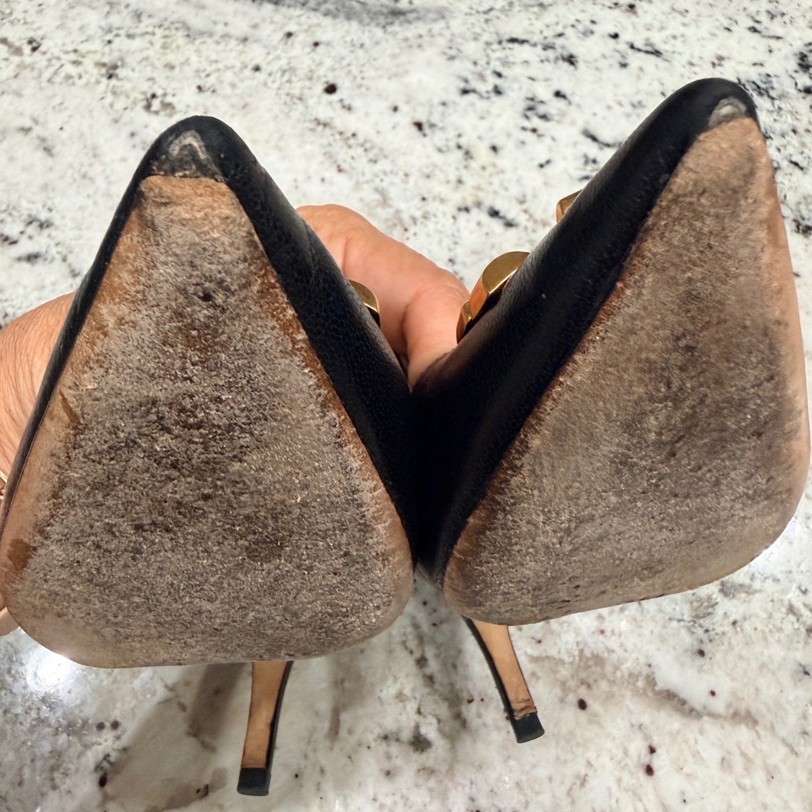 Tory Burch Eleanor 65 Pumps Black Leather Gold Logo Pointed Toe Heels Size 6.5