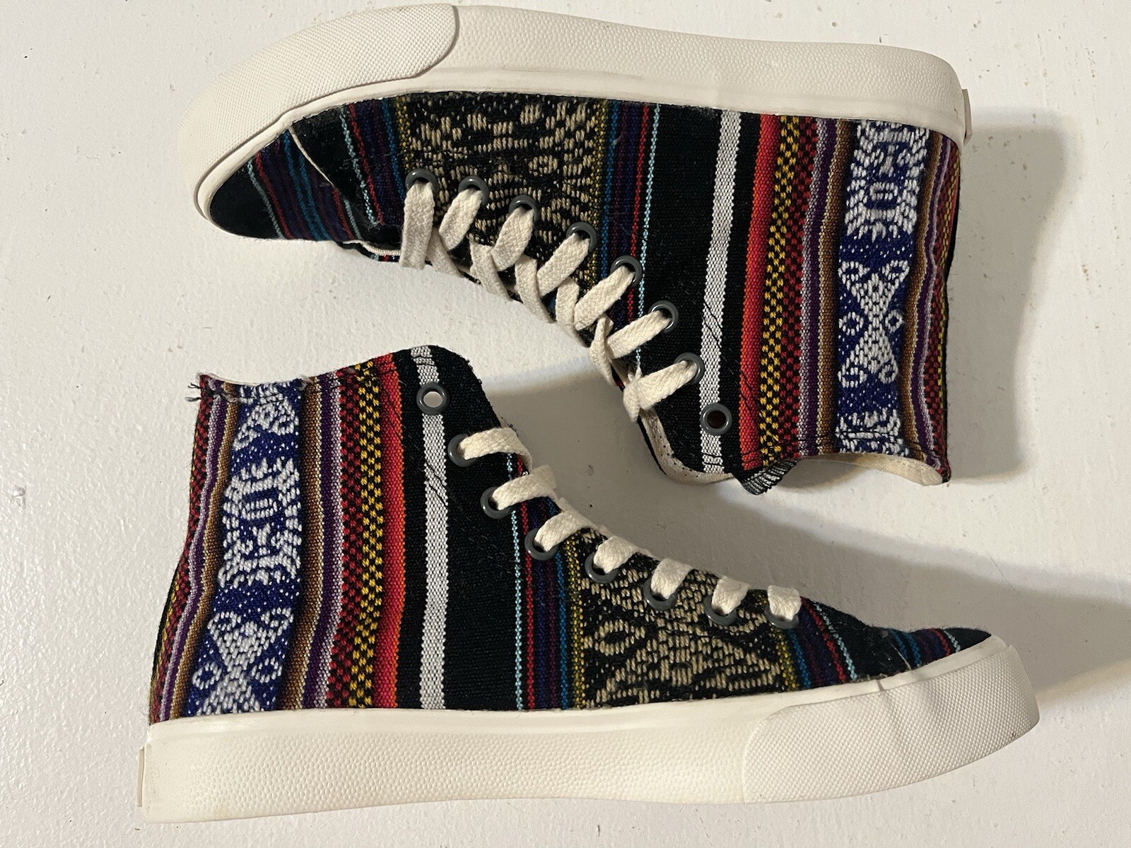 Inkkas Blackbird High Top Sneakers Women’s Size 6
