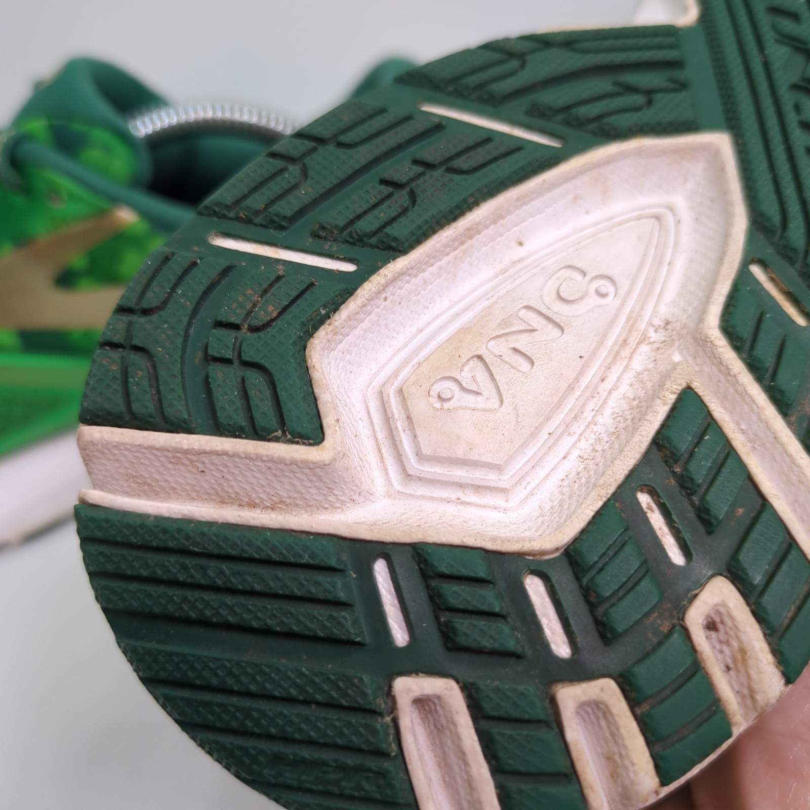 Brooks Launch 4 St Patrick’s Day Running Shoes Fern Green Mesh Shamrock US 8.5 D