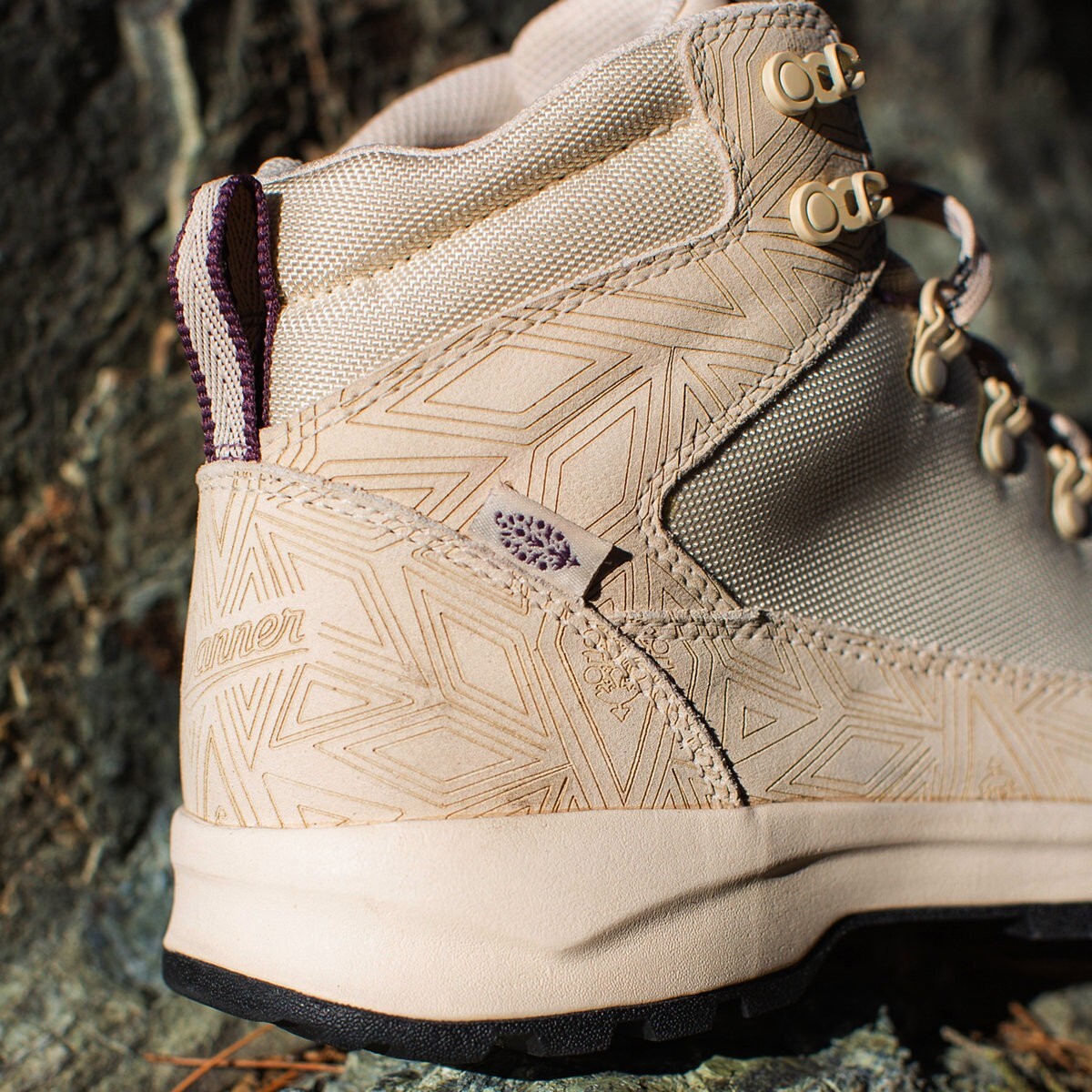 Danner 30323 FP Movement Butter Cream Adrika $200 5″ Hiking Boots Women’s 6.5M