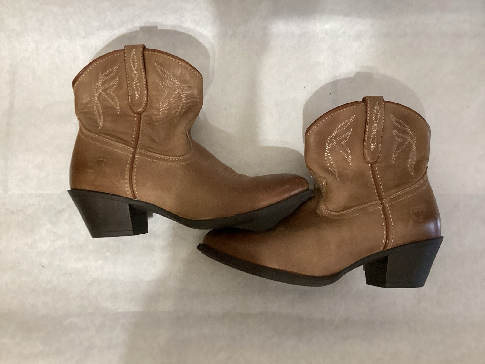 Ariat Women’s Darlin Ankle Western Boots Brown Leather Size 9c Wide Zipper