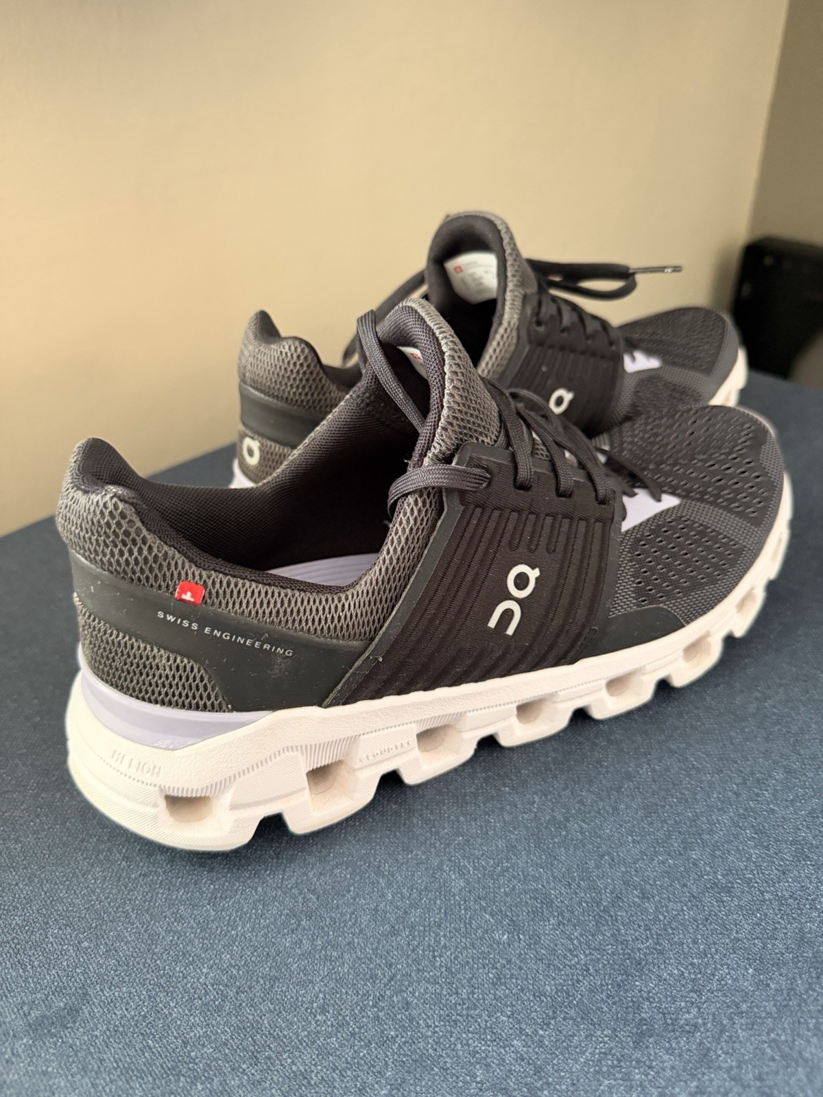 On Cloud Swift Grey/Black/Lavender Women’s Sneakers Size 10 (EU 41)