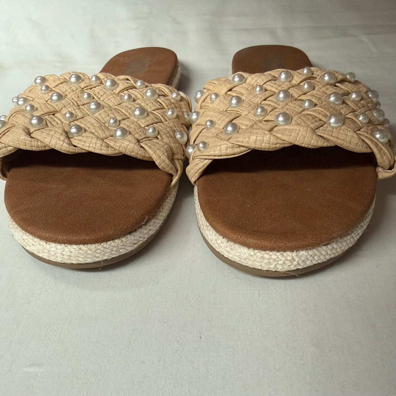 SO Pearl Studded Woven Slide Sandals Womens 7 Medium Beige Raffia Boho
