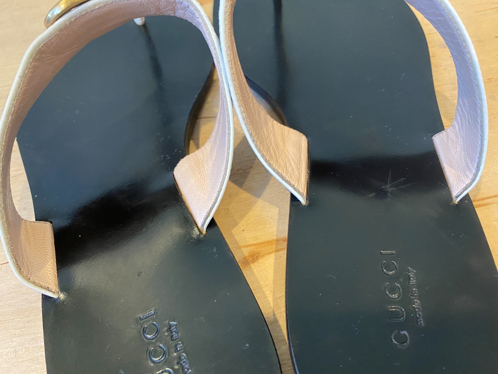Gucci GG Marmont Thong Sandal , Gold / Black , White Leather , Sz UK 40 / US 10