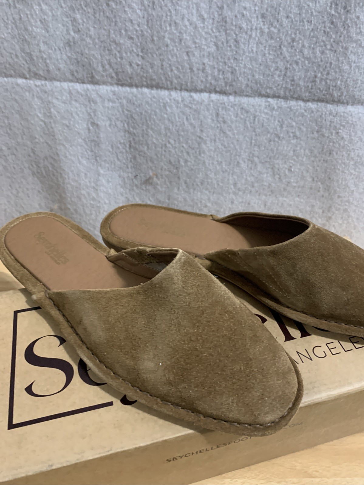 Seychelles Brown Eye of the beholder Slides Suede Women Size 6
