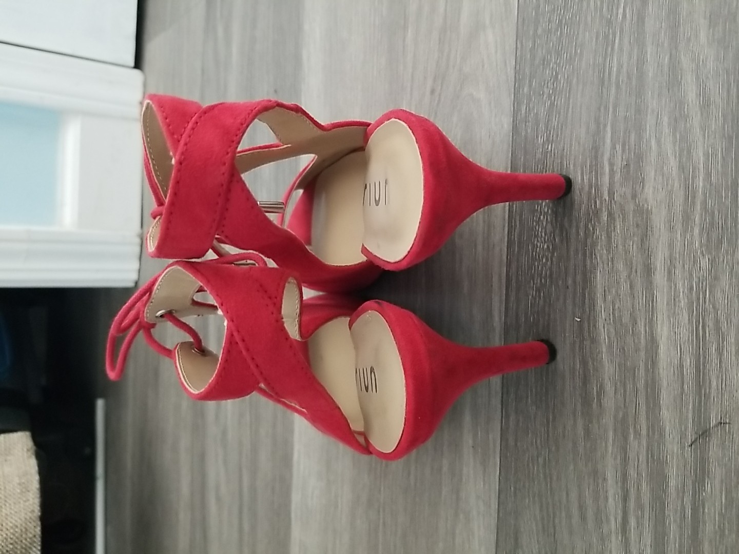 UNISA UNMARRIS Red Lace Up Heels peep toes size 7.5