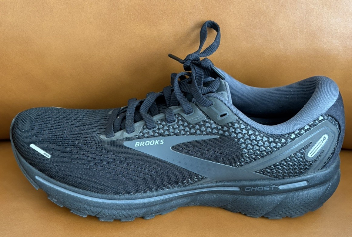 Brooks Ghost 14 Womens Size 10.5 2A Narrow Black Running Shoes Sneakers