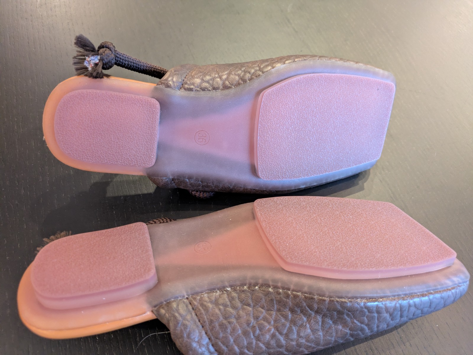 NWOT Slip-on Shoes W/ Square-Toe Design, Textured Leather, Bows Sz 36 Eu