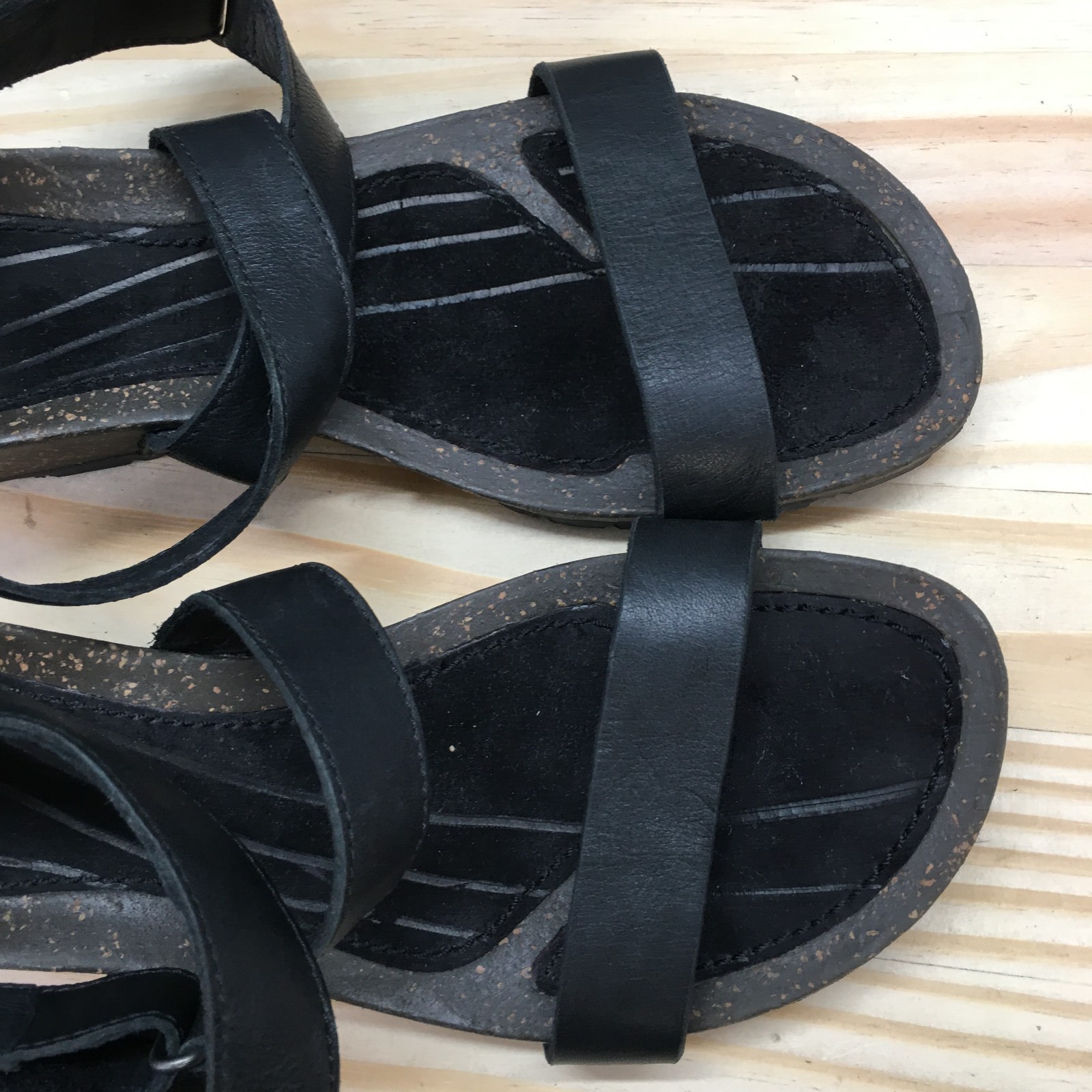 Teva Sandals Womens 9 M Strappy Black Leather Slip On Open Toe Wedge 1007732