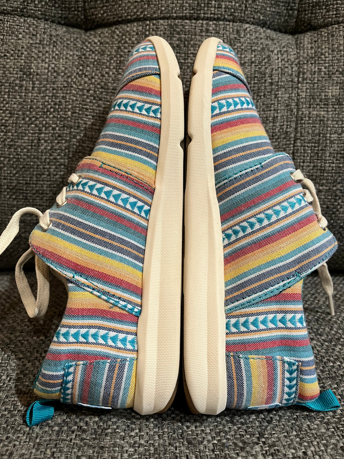 Toms Del Rey 1000999 Multicolor Striped Lace Up Sneakers Shoes – Women’s Sz 7M