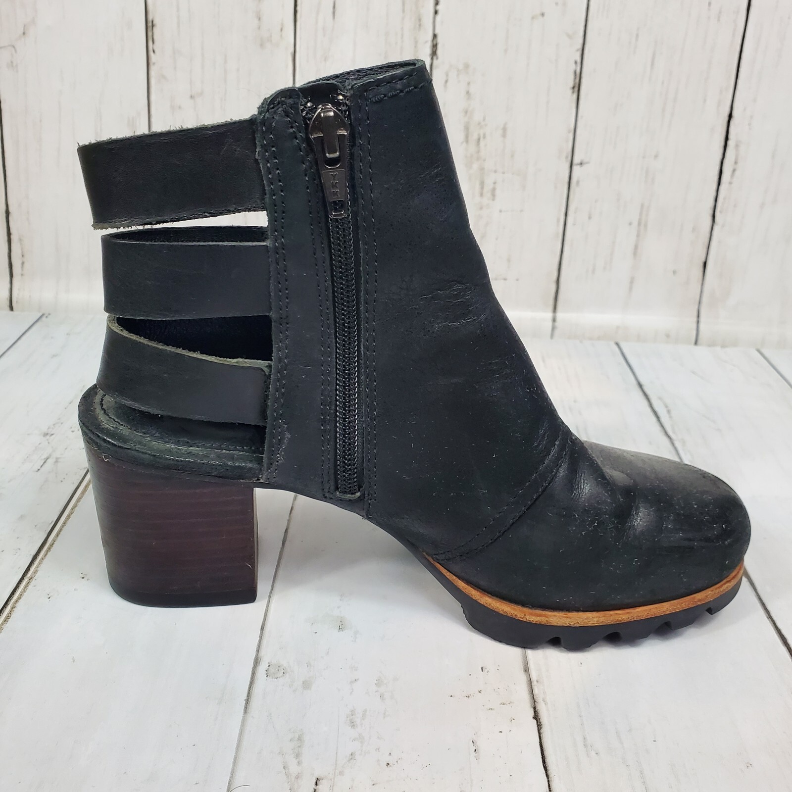 Sorel Addington Leather Strappy Back Block Heel Booties Women’s Size 6 Black