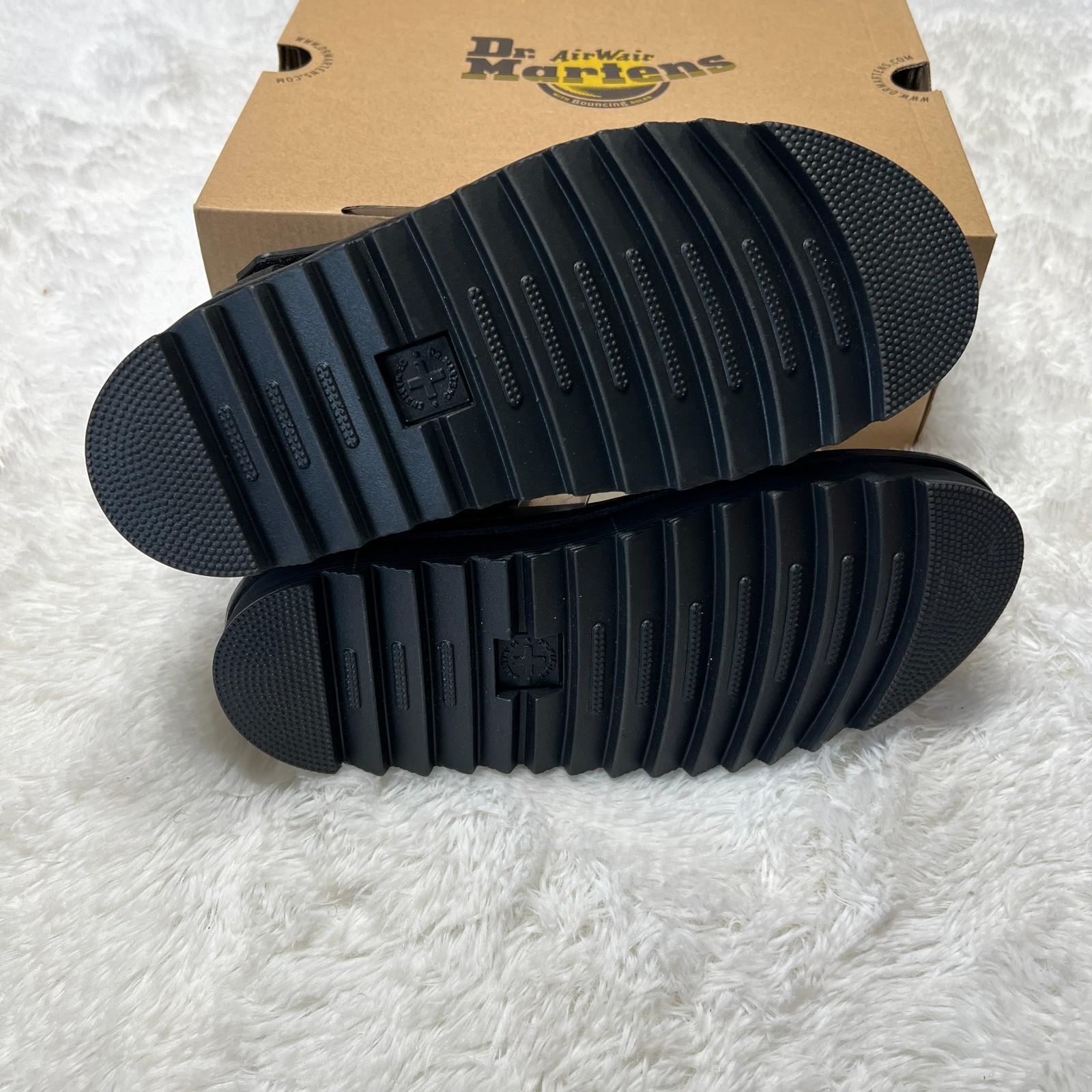 DR MARTENS BLAIRE JELLY GLITTER STRAP SANDALS BLACK SIZE 9