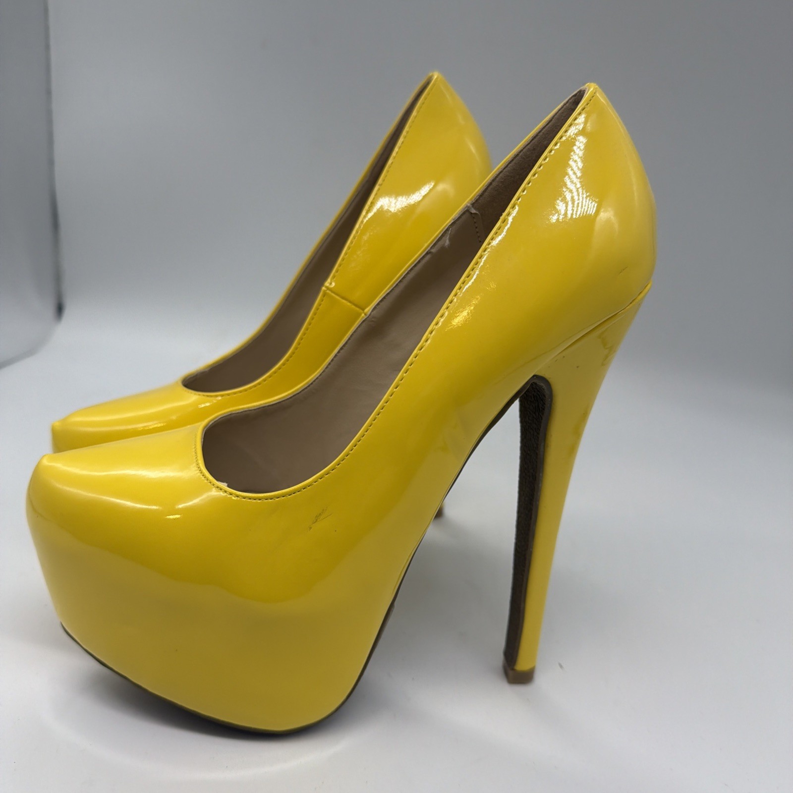 Daily Shoes Platform Pumps 6′ Heel Yellow Size 7