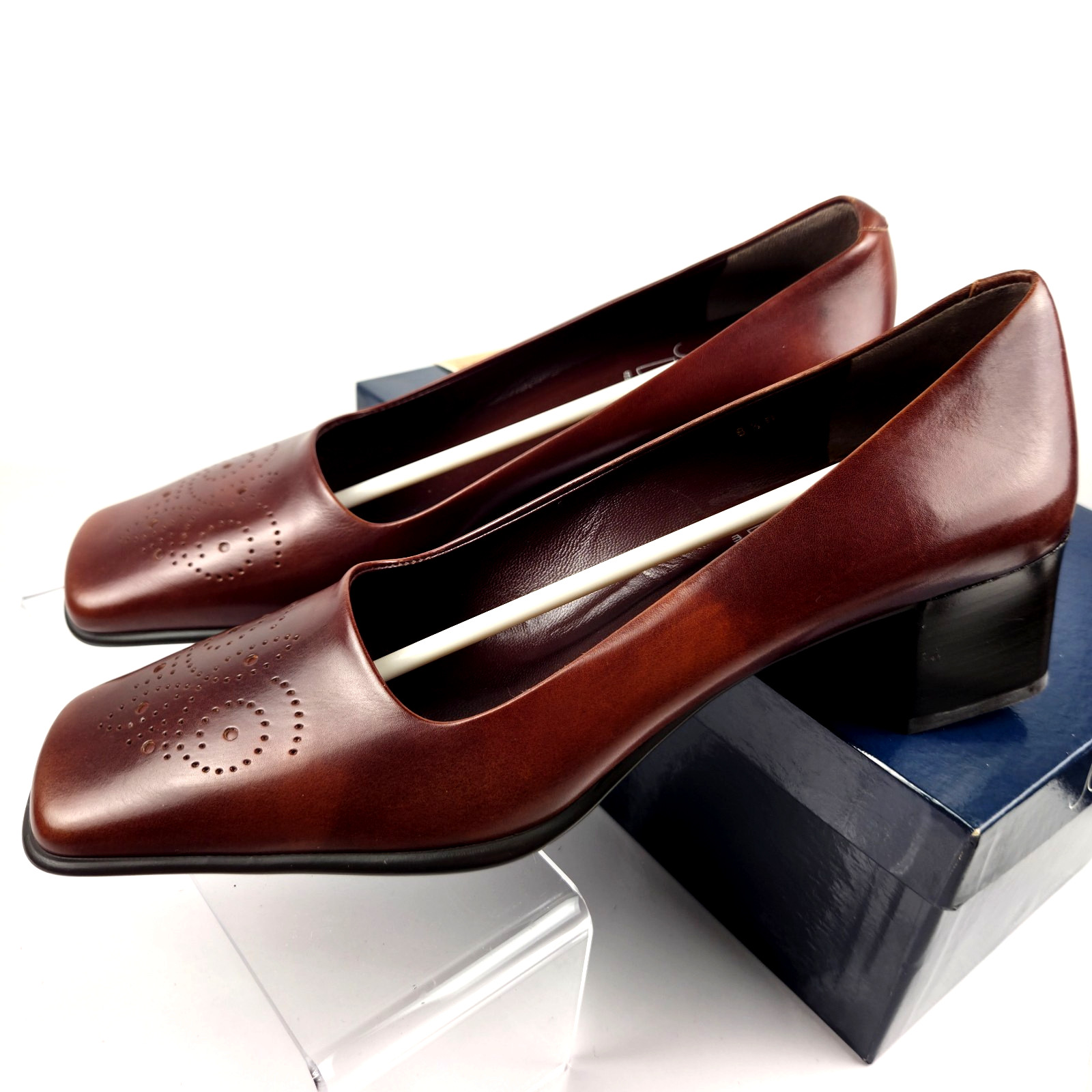 Joan & David Walnut Brown Leather Square Toe Block Heel Pumps 8.5M Italy VTG NOS