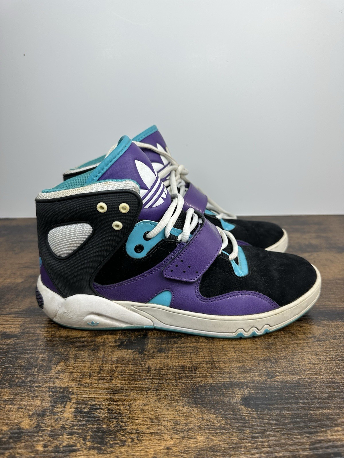 Adidas Women’s Sneakers Shoes Hi-Top Size 7.5 G48492 Black/Purple/Teal