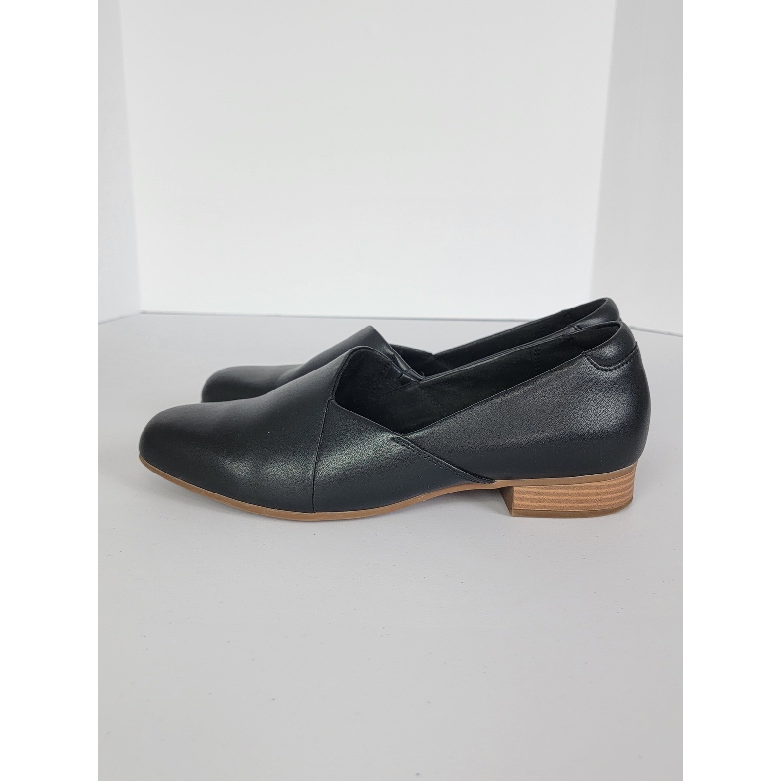 Clarks Juliet Palm Black Leather Loafers Women Size 10 Comfort Work Flat
