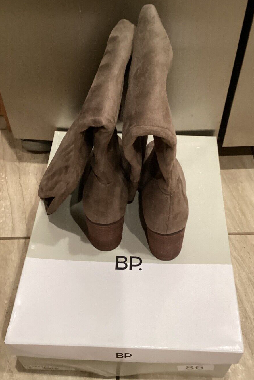 Women NIB «BP.» Gray/brownish suede block heel boots. Size 7M