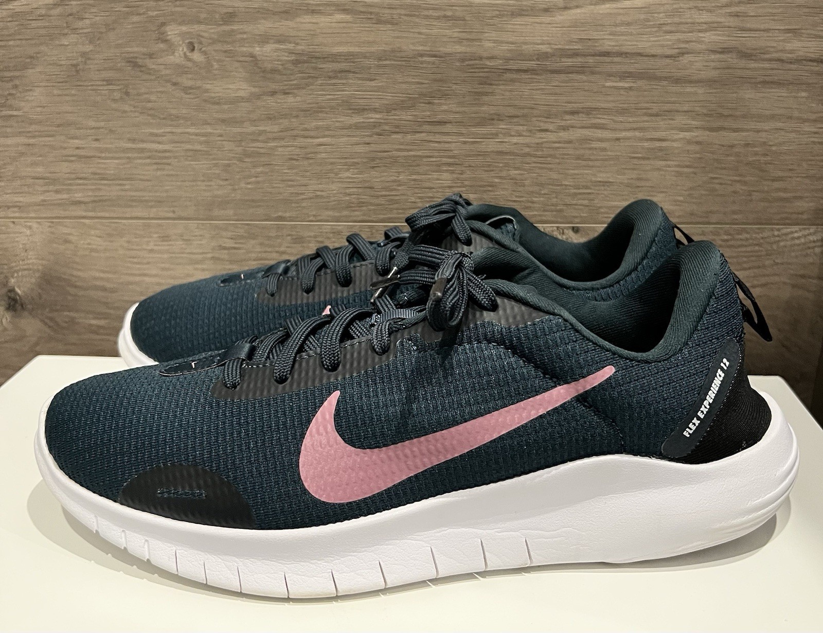 Nike Womens Flex Experience 12 Blue Running Shoes Lace Up Size 9 (DV0746-401)