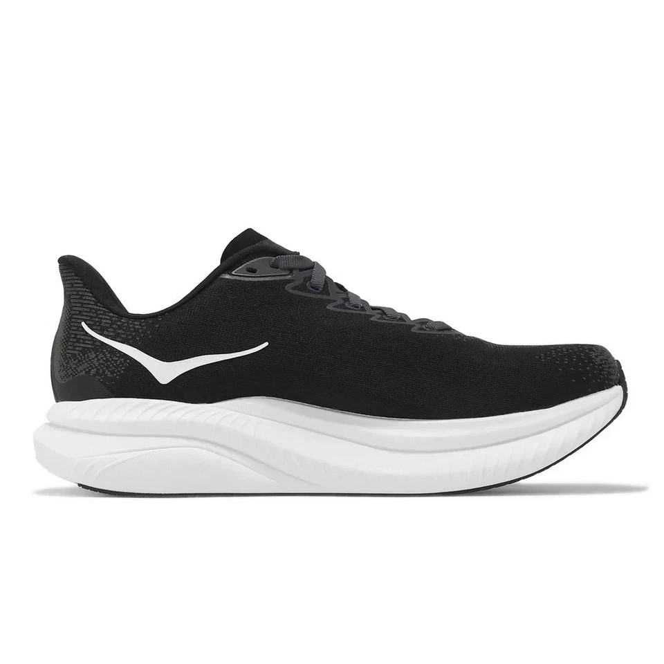 Hoka One One Mach 6 Women’s Size 8.5 Running Walking Shoes Black and White New