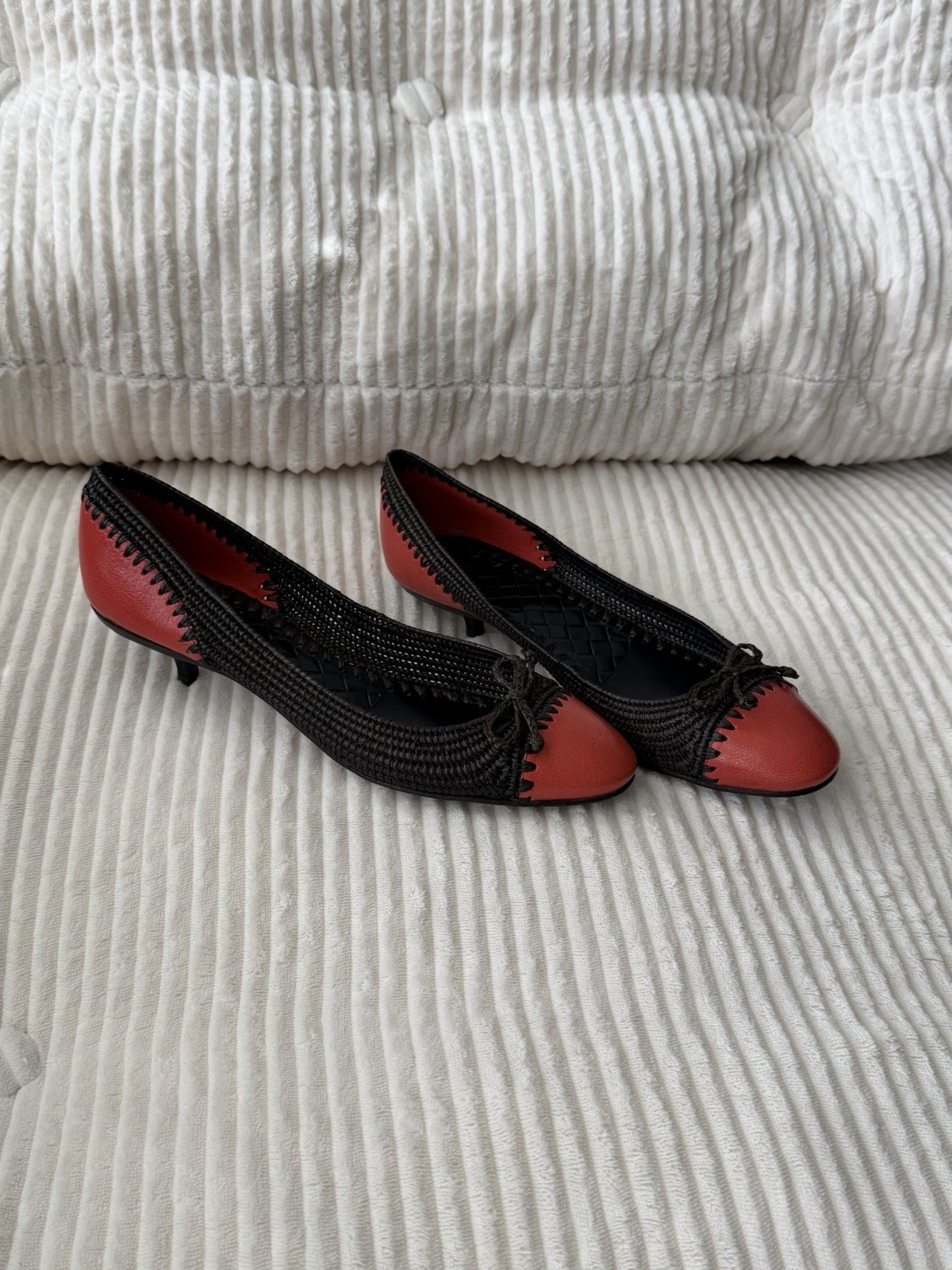 Bottega Veneta Resort 2014 Black Raffia & Leather Low Heel Pumps