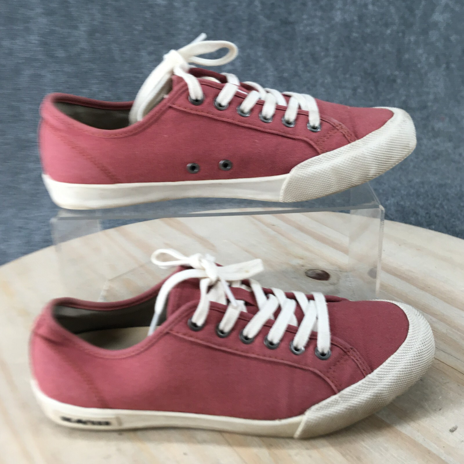 SeaVees Shoes Womens 7.5 Monterey Sneakers Red Canvas Comfort Round Toe Low