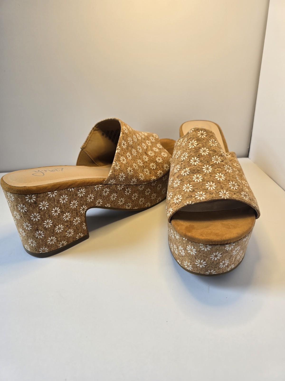 Y. NOT Matisse Terry Wedge Sandal Platform Slide Size 10 M Daisy open Toe.