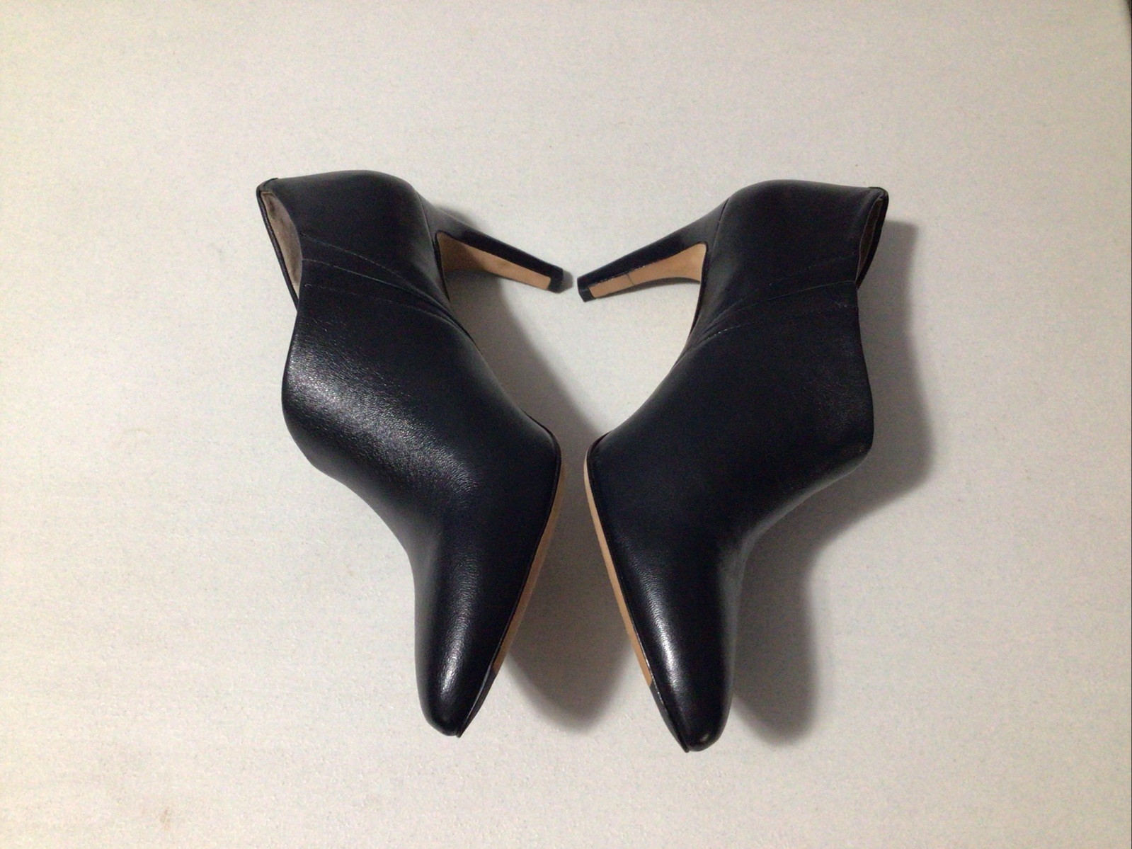 Johnston &Murphy Black Leather Pointed Toe Bootie Slip On Shoes 9.5 M