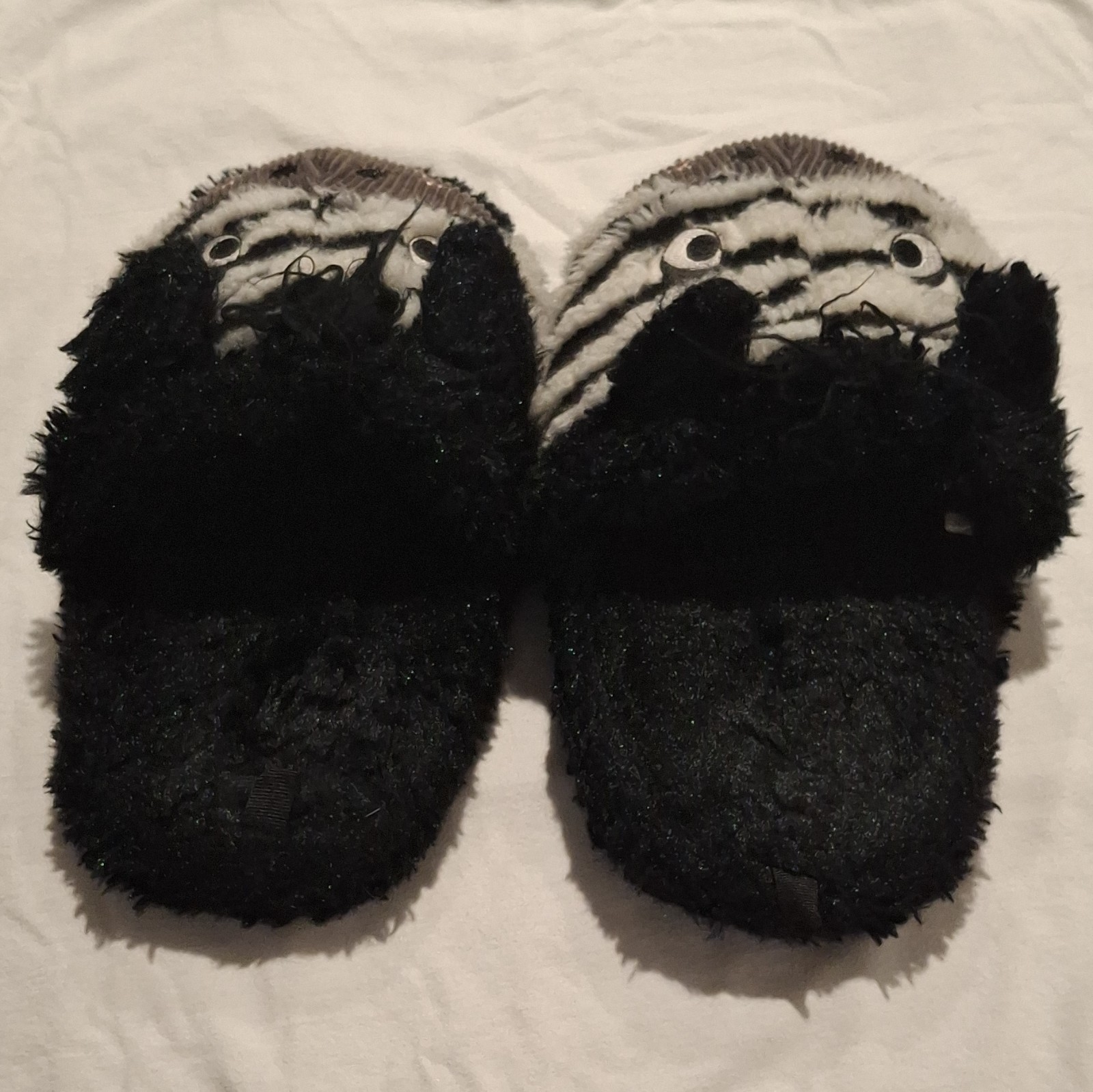 Women’s Plush Zebra Animal Print Slip-On Slippers Faux Fur Sz 7/8 Black/White