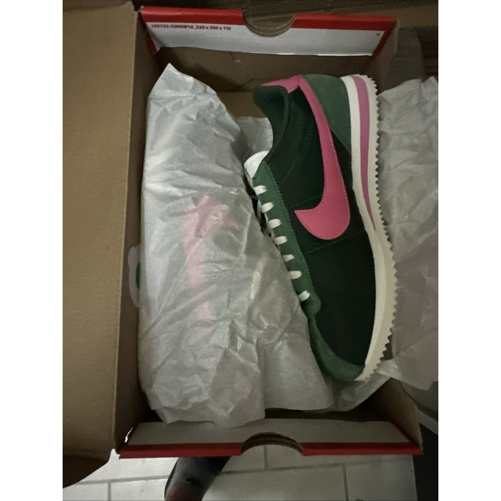 New Women’s Size 6.5 Nike Cortez Green Pink Fir IF1764-300