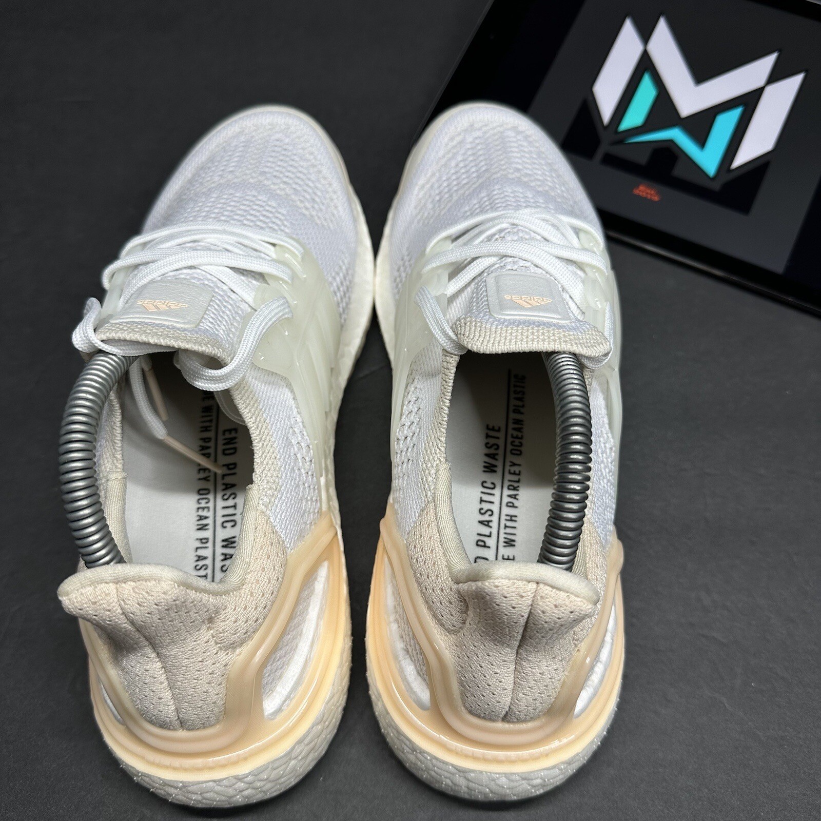 Adidas UltraBoost 19.5 DNA Running Women’s Size 8.5 White Beige GZ6469 NBY