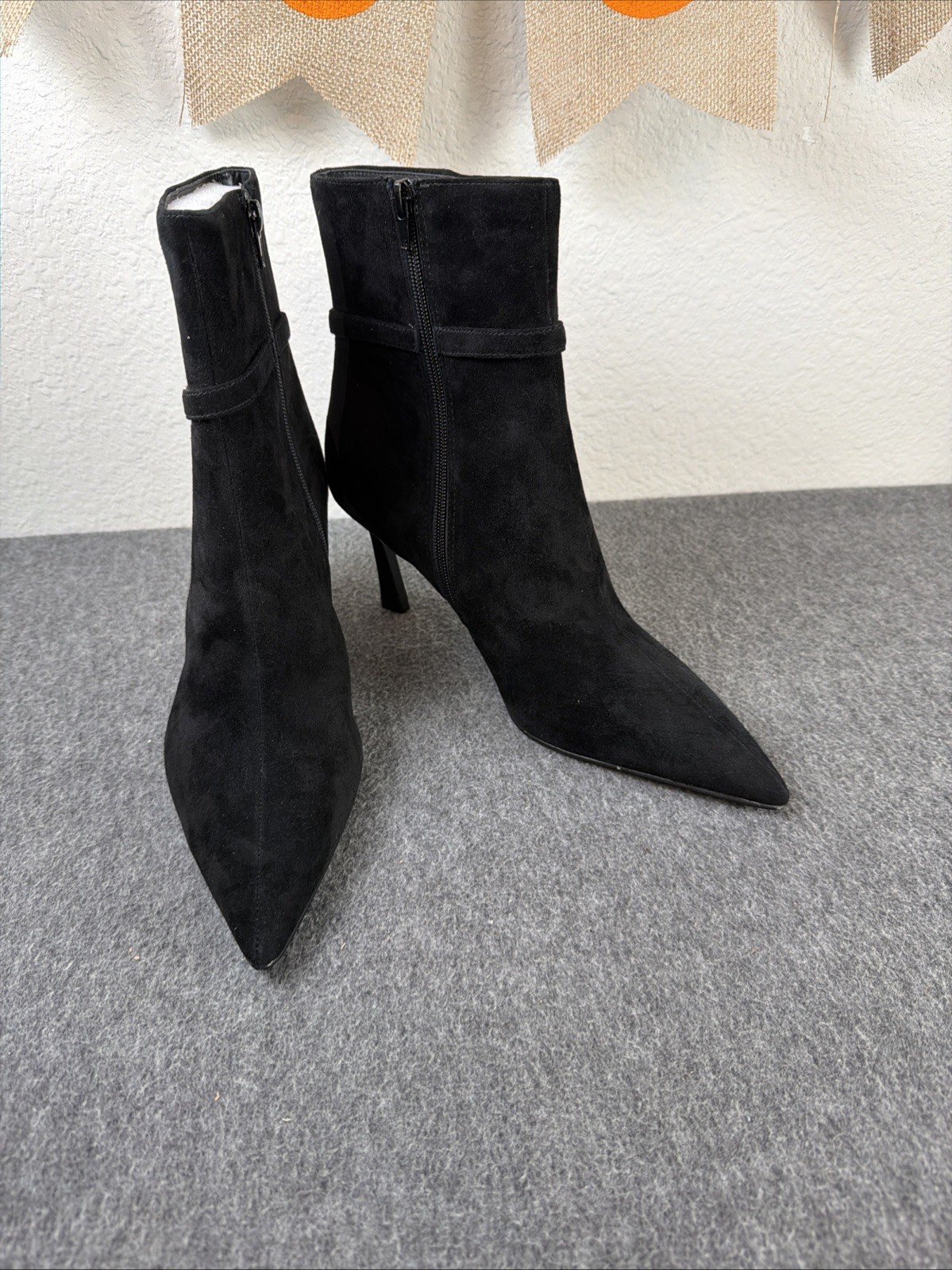 Steve Madden Layan Ankle Boot Women’s Black Suede Size 11M Pointed Toe Bootie