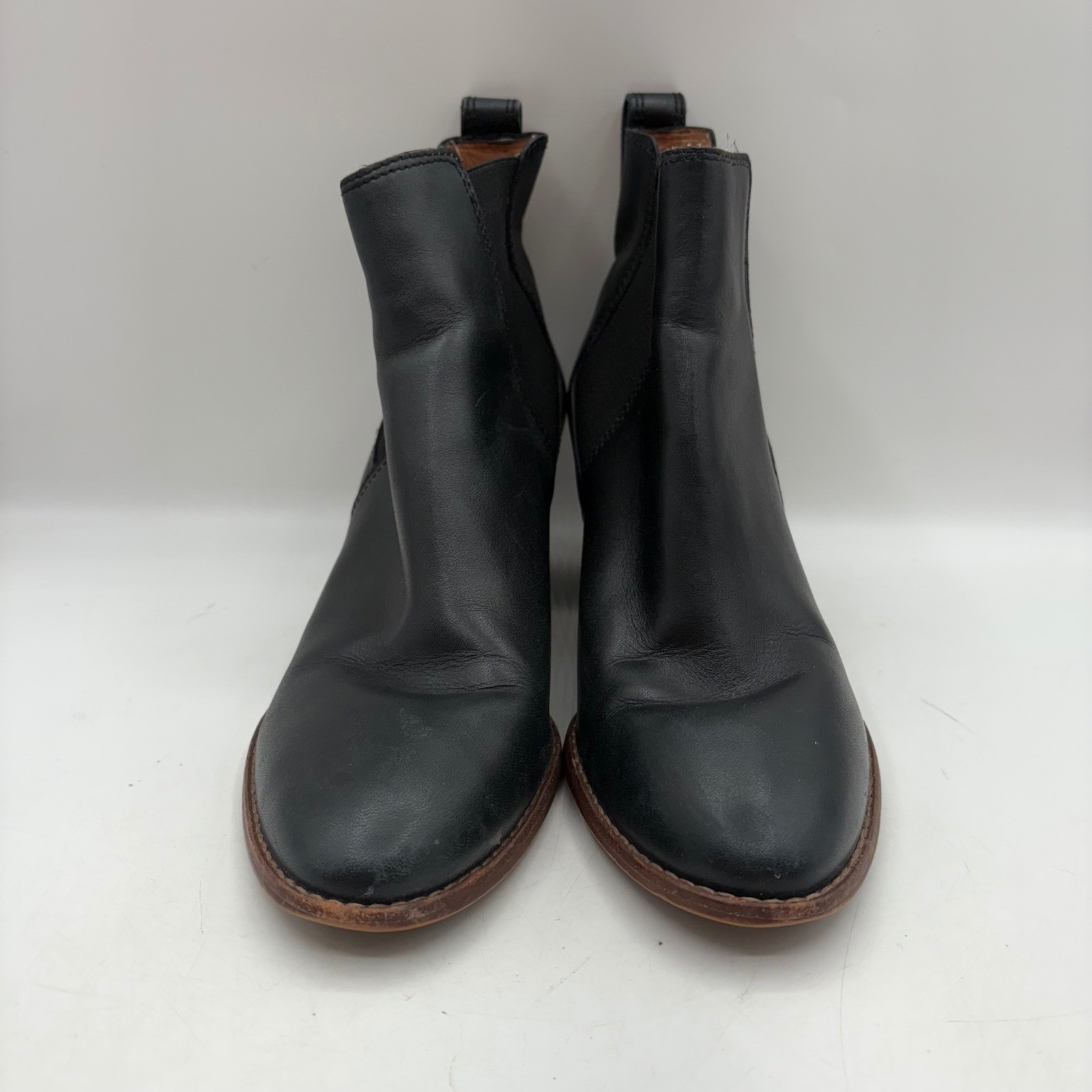 Madewell Regan Black Leather Block Heel Chelsea Ankle Boots Size 9.5 FLAW