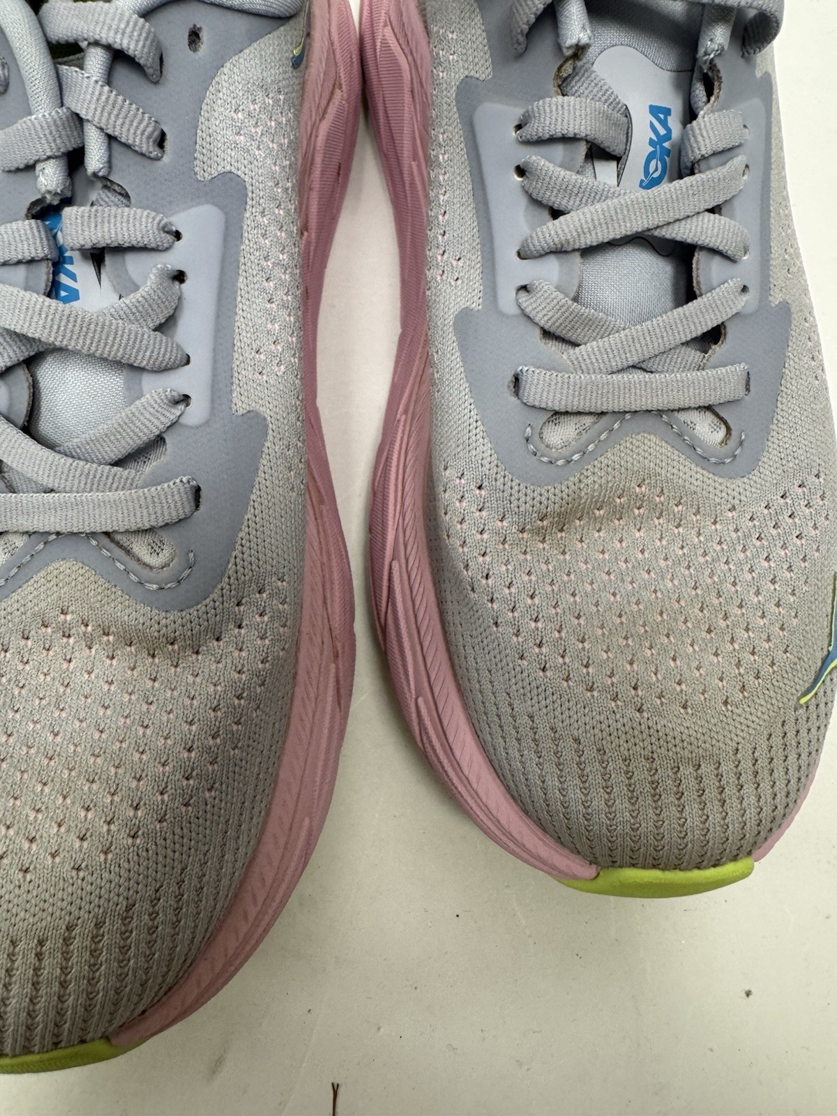 Hoka One One Arahi 7 Gull Pink Twilight Running Shoes Women’s Size 6B