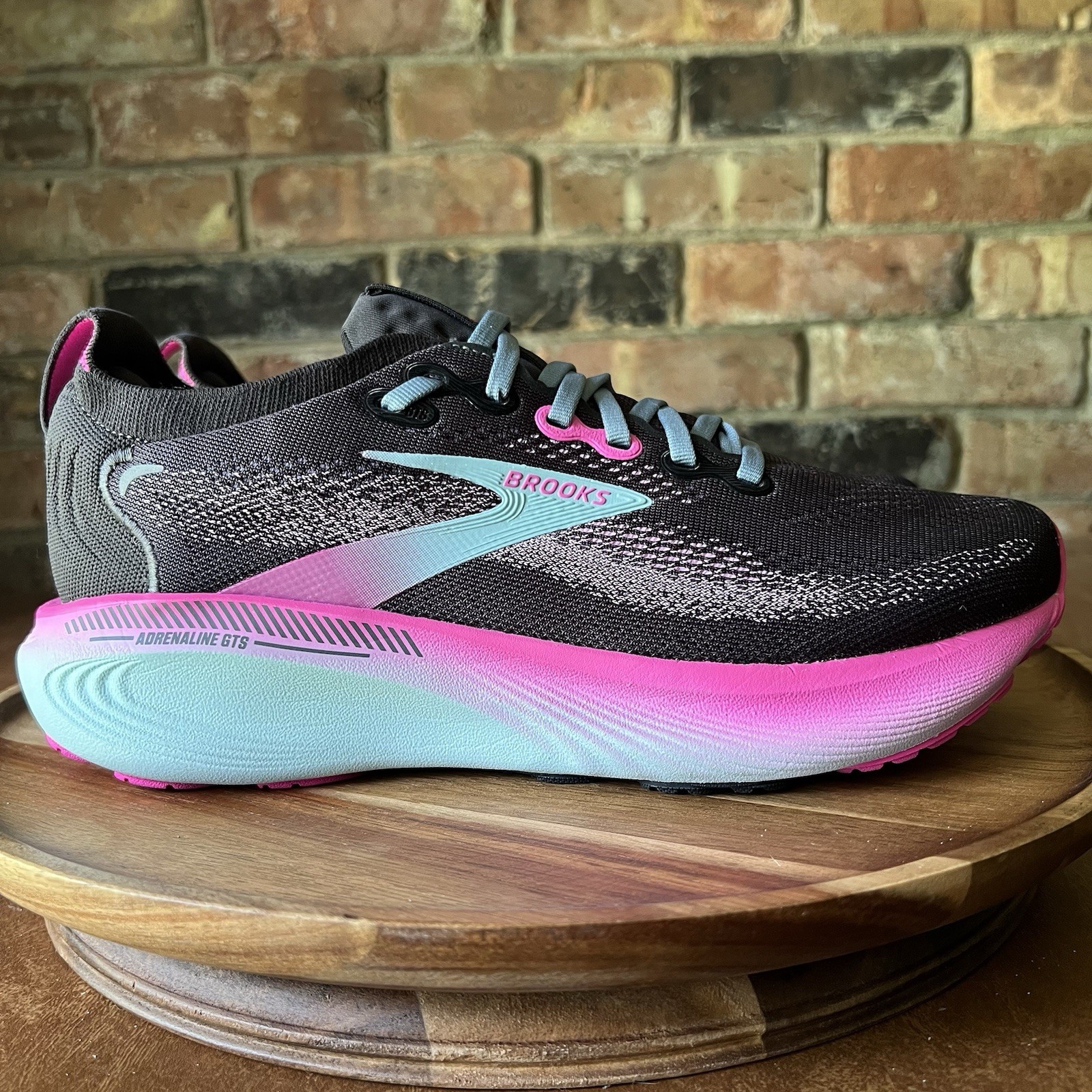 Brooks Adrenaline GTS 25 Supportive Womens 9.5 Black Pink Running Shoes Sneakers