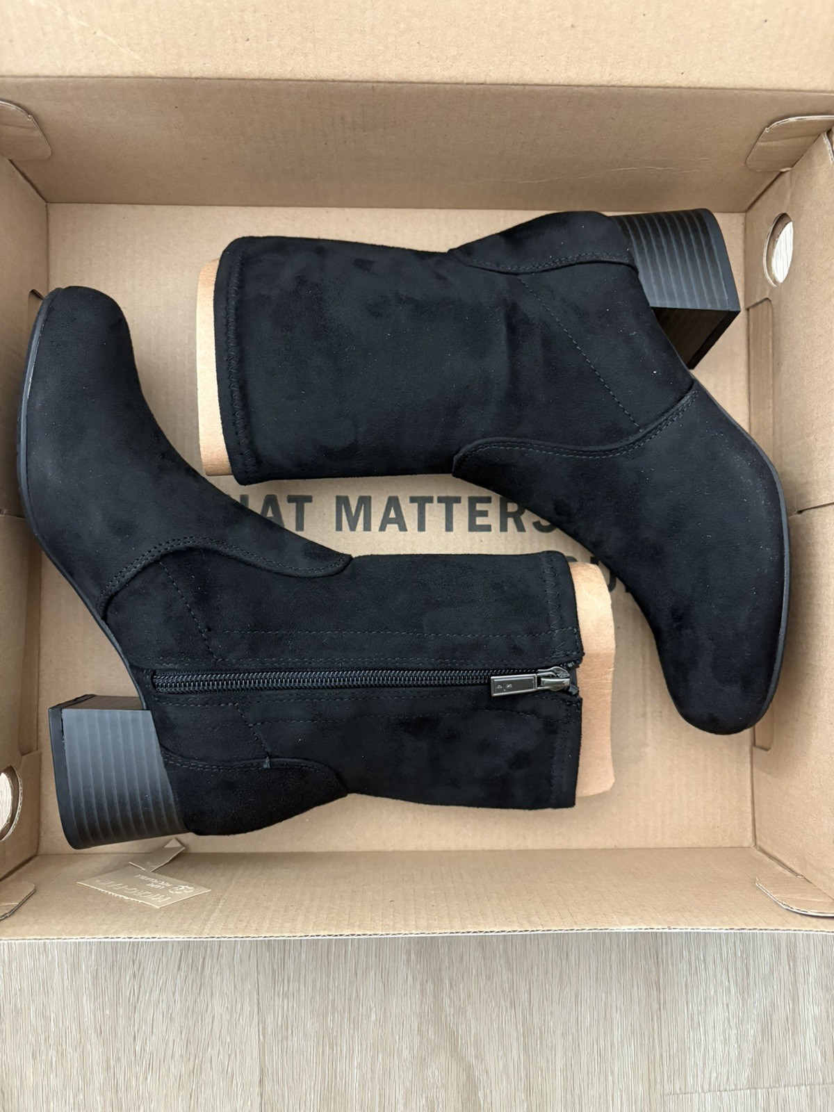 Kenneth Cole Reaction Women’s Road Stretch Block Heel Booties Black Size 5M